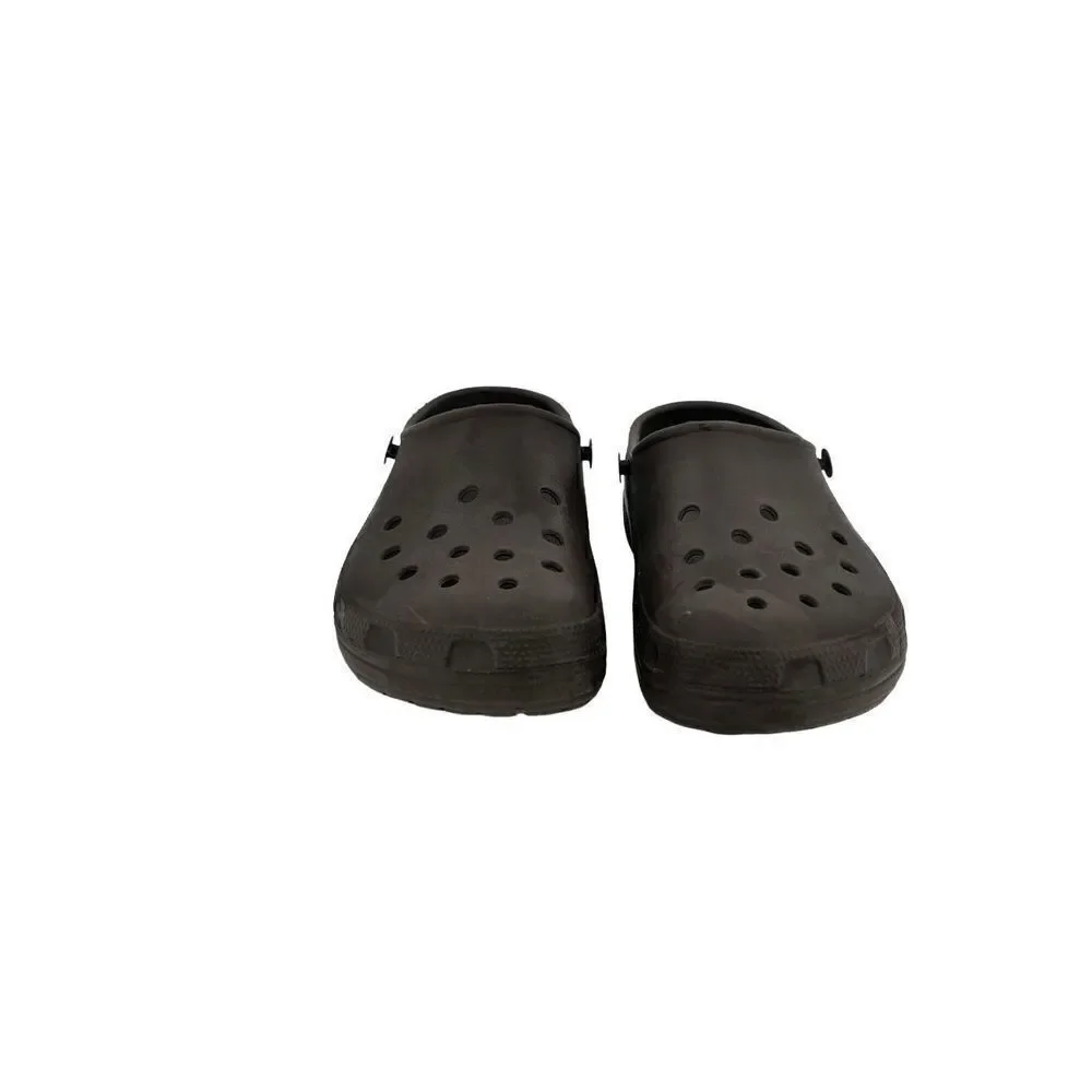 Crocs  size 7 women’s 9 men’s